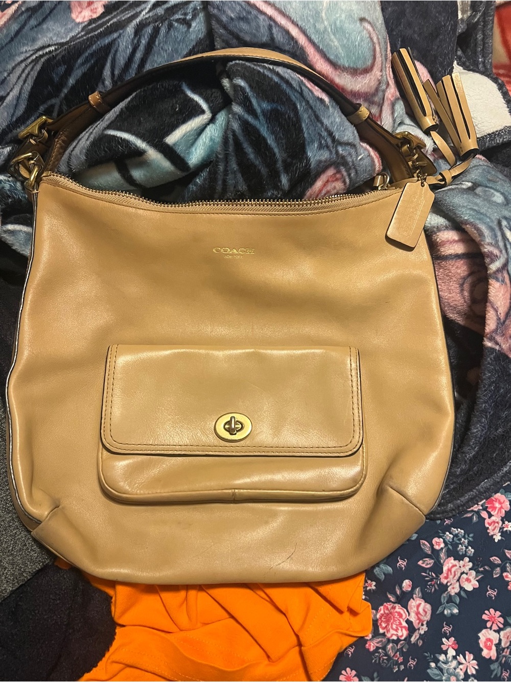 Coach legacy shoulder bag